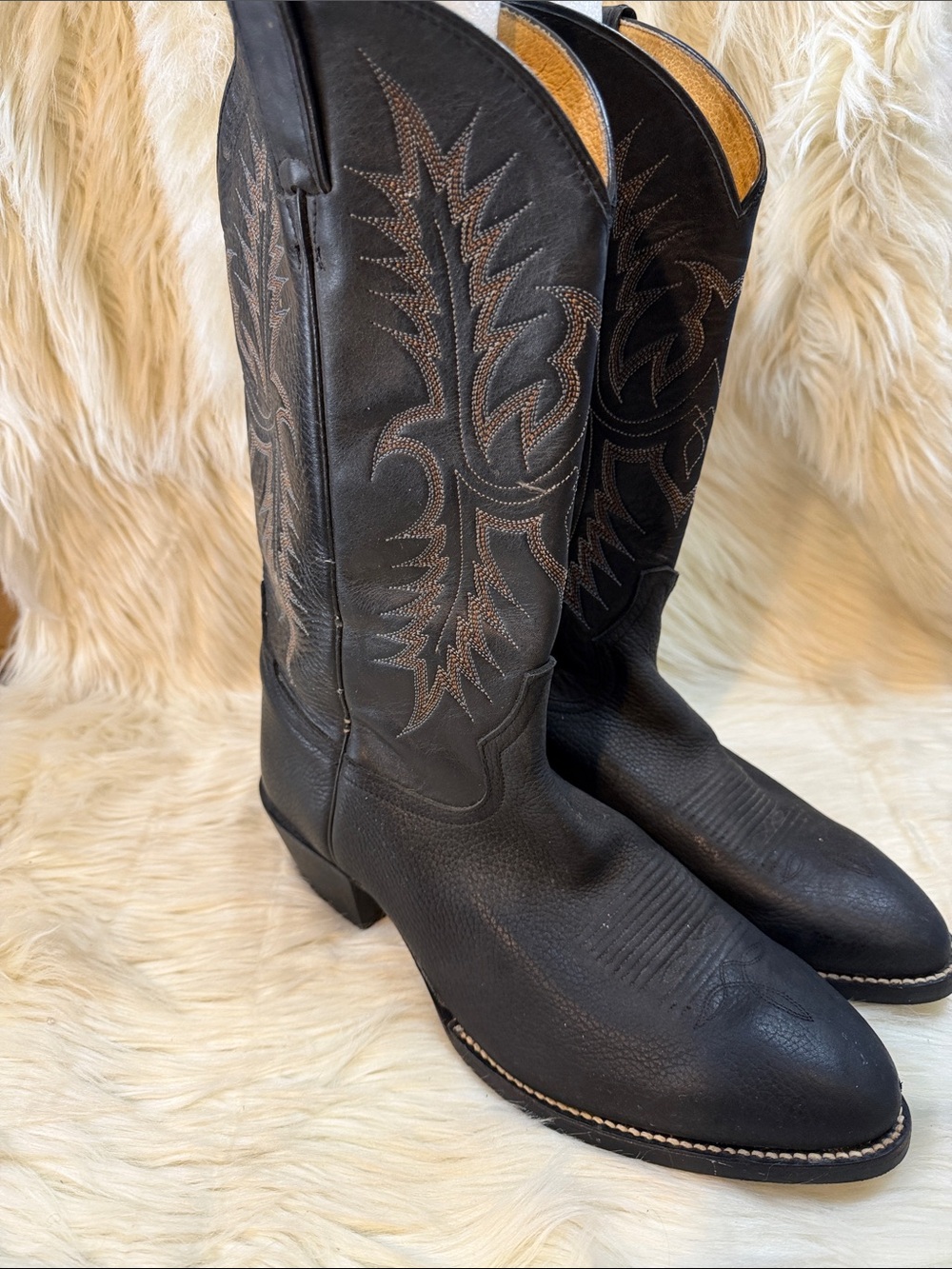 Tony Lama Black Leather Western Cowboy Boots with Embroidered -Men’s size 10.5EE